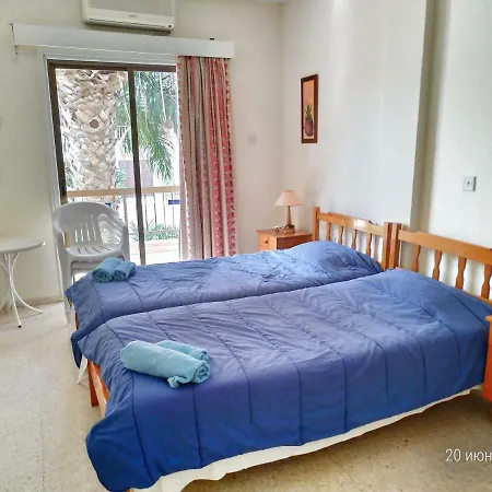 Appartement Constantaras *